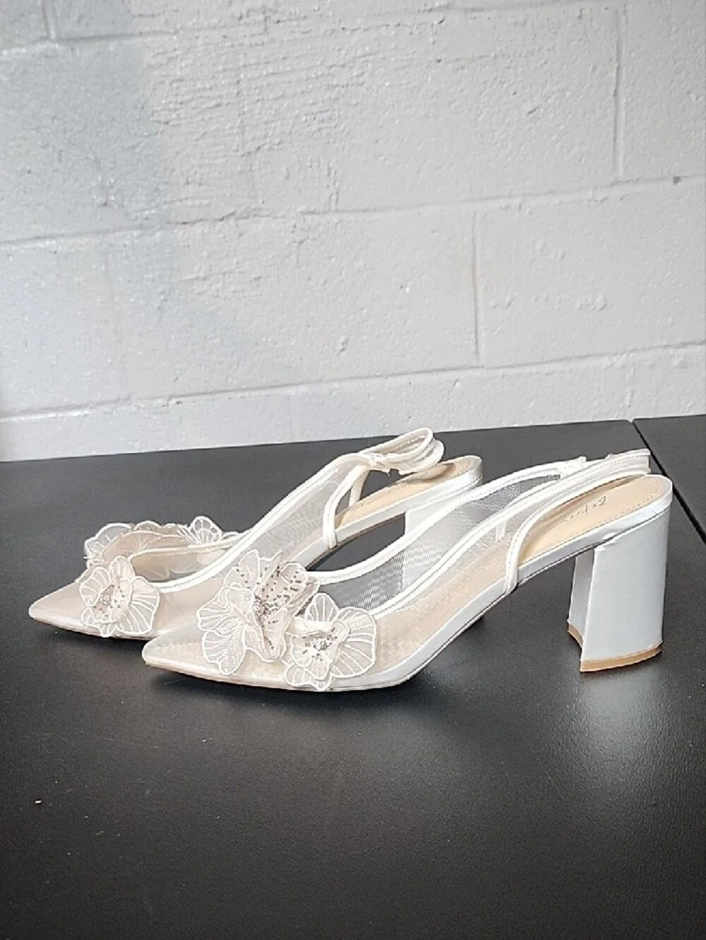Betsey Johnson Petra  White Floral Applique Pointed Slingback Heels